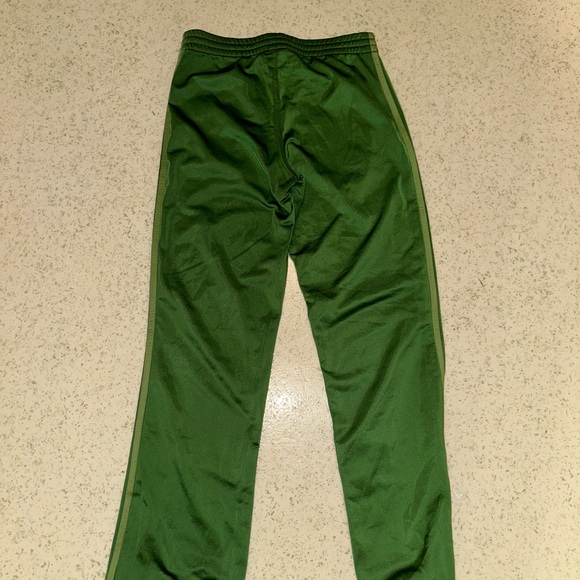 Adidas women’s small Green track pants with Logo - Picture 3 of 3